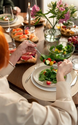 Fresh chef-prepared dining experience at Limestone Bay estate